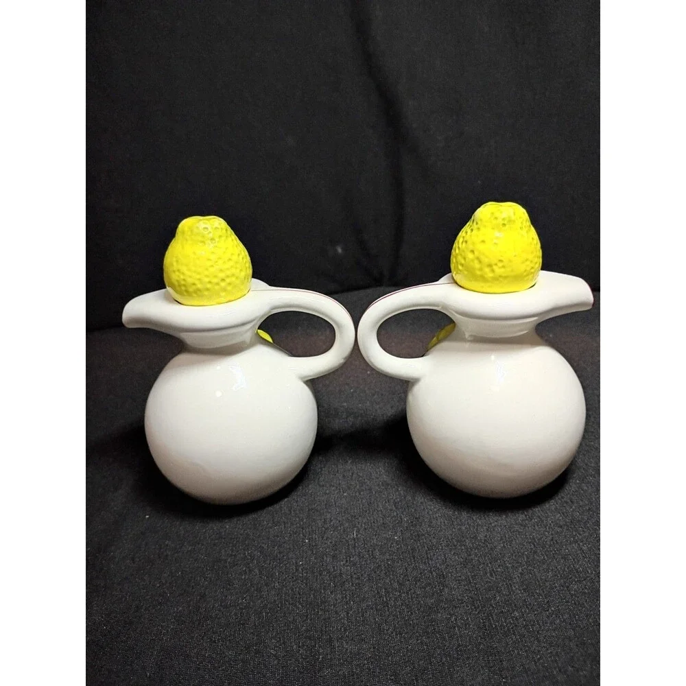Lemon Oil Vinegar Cruet Set Ceramic Pitchers Plaid Gingham Country Kitchen